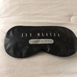 Ivy Olivia Satin Eye Mask